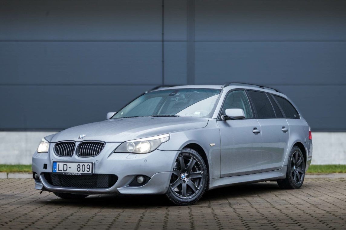 BMW 530