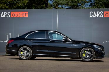 MERCEDES BENZ C220