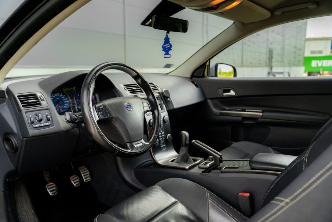 VOLVO C30