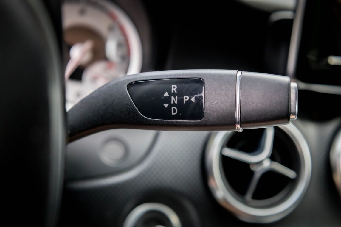 MERCEDES BENZ A180