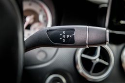 MERCEDES BENZ A180