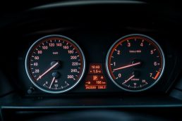 BMW 523