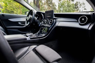 MERCEDES BENZ C 220 D
