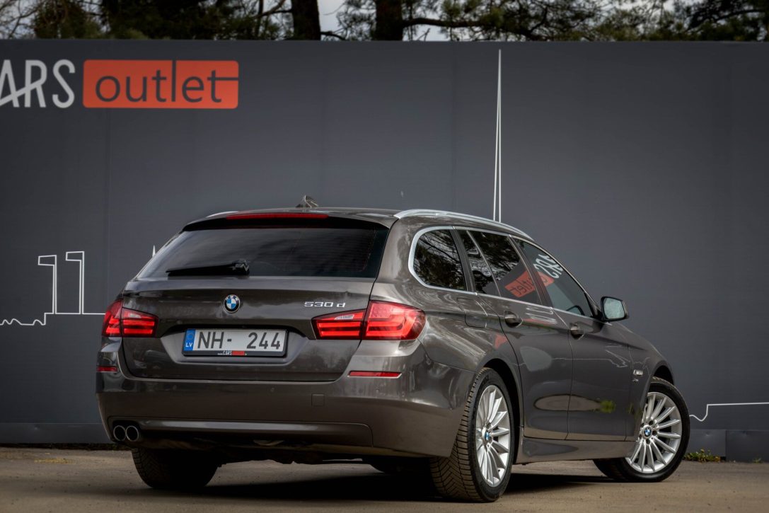 BMW 530
