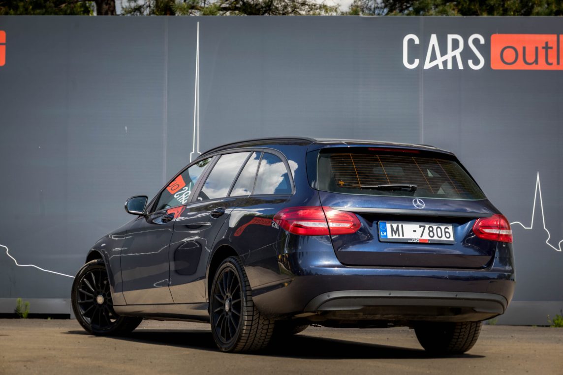 MERCEDES BENZ C200 BLUETEC