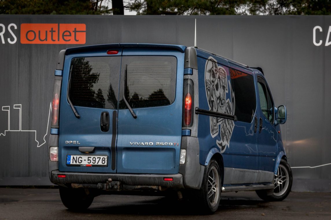 OPEL VIVARO