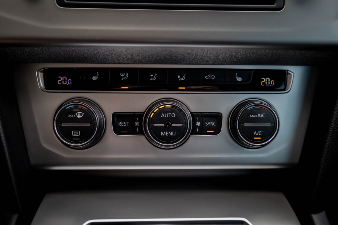 VW PASSAT