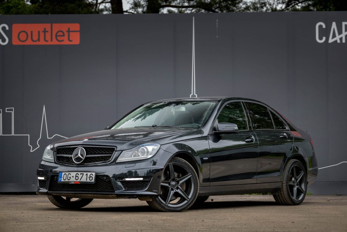 MERCEDES BENZ C 300
