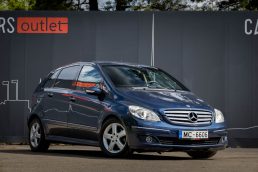 MERCEDES BENZ B 180