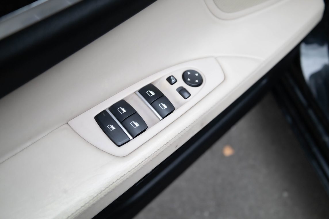 BMW 740