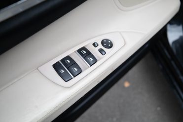 BMW 740