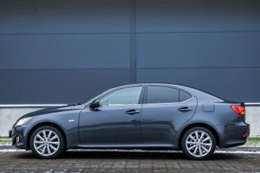 LEXUS IS 220