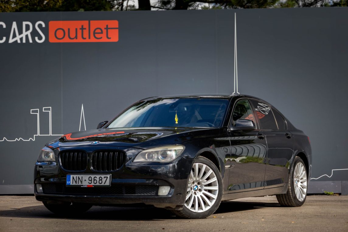 BMW 730