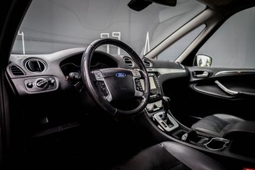 FORD GALAXY