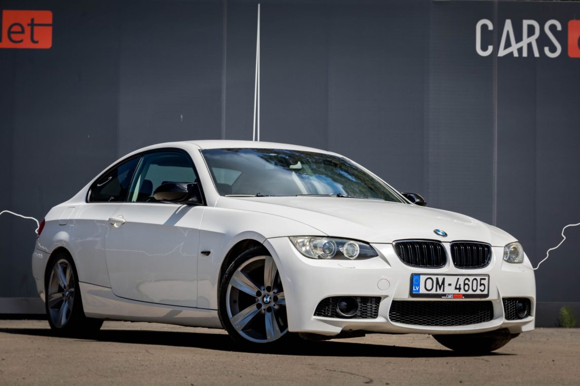 BMW 320