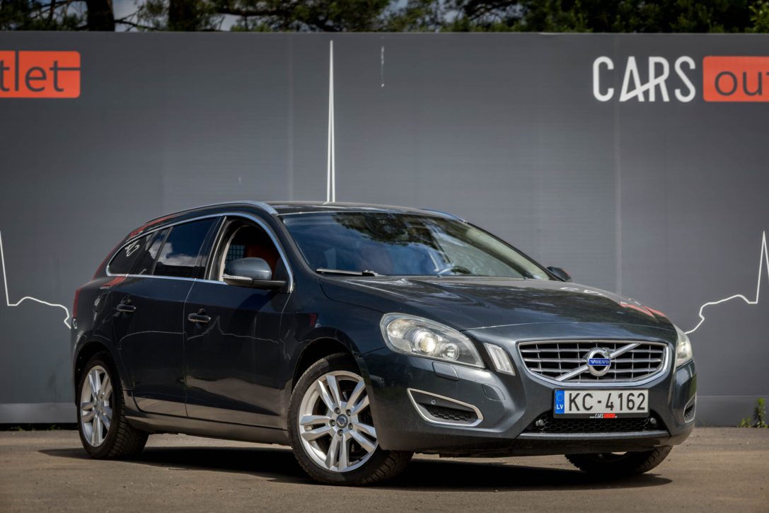 VOLVO V60