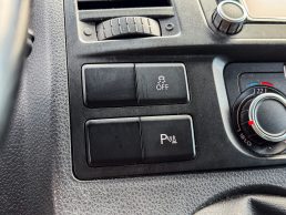 VW MULTIVAN STARTLINE