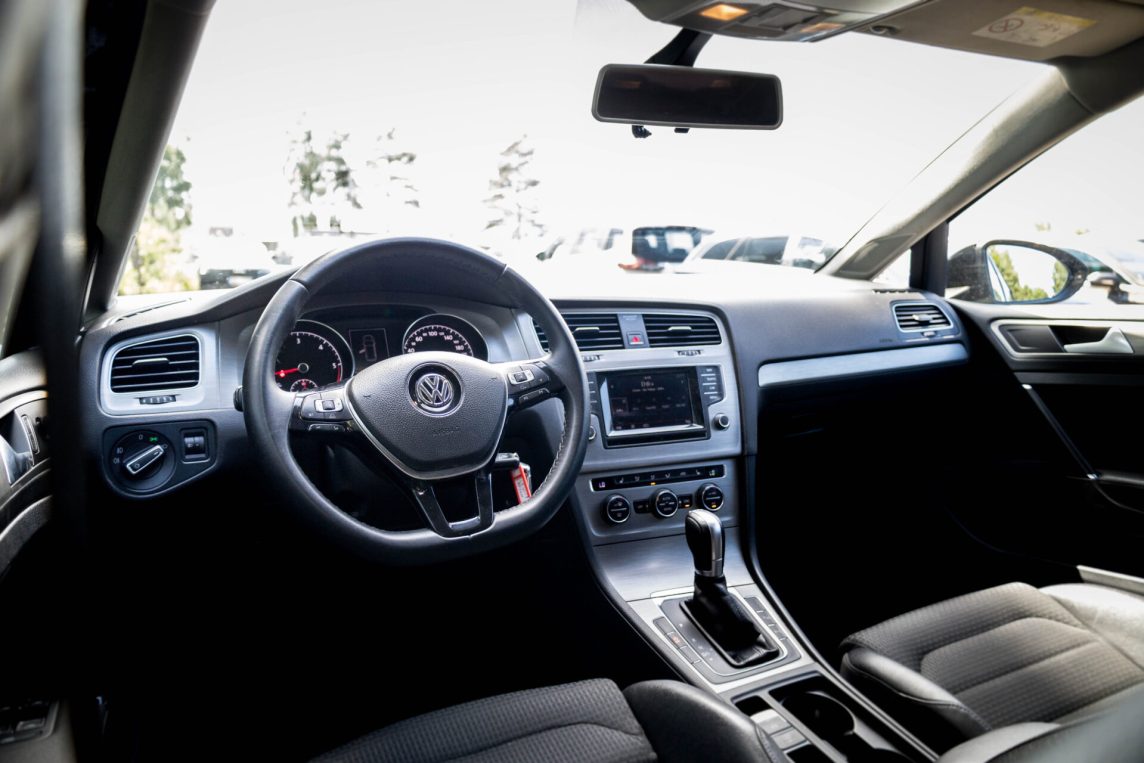 VW GOLF