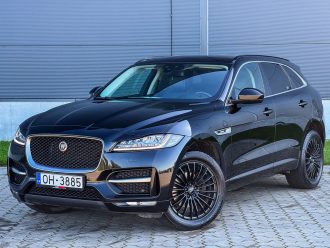JAGUAR F-PACE