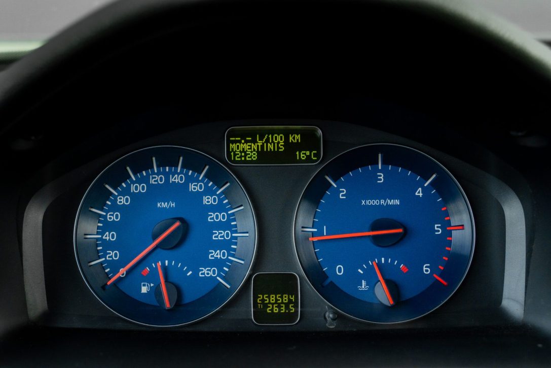 VOLVO C30