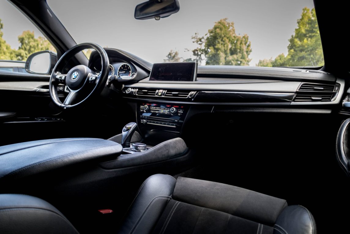 BMW X6 M50D
