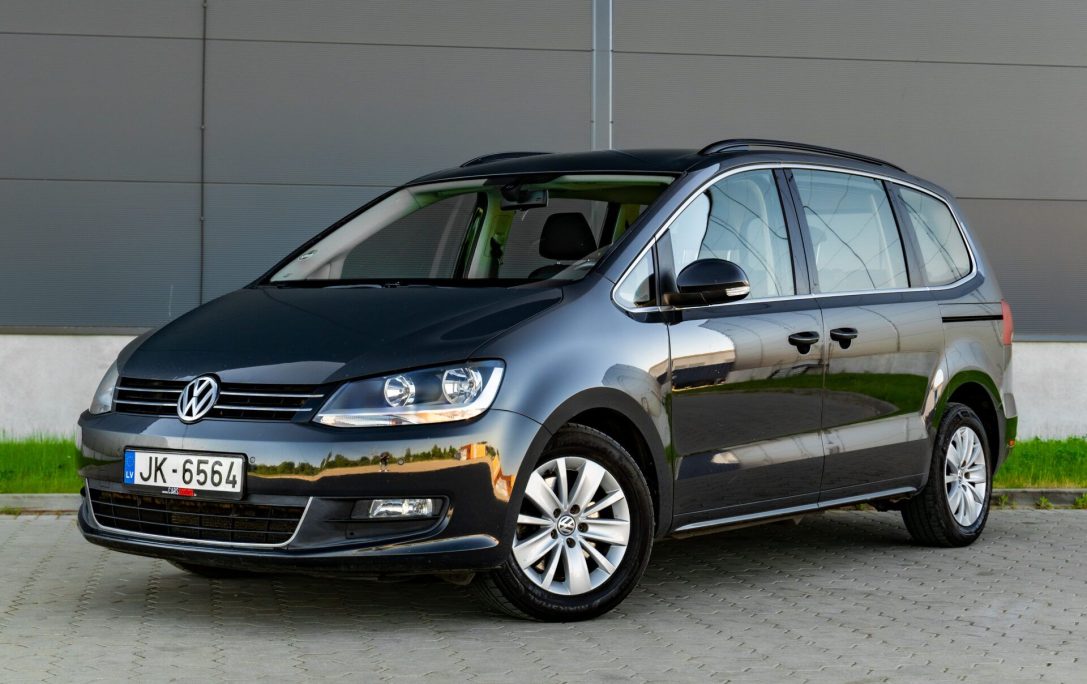 VW SHARAN