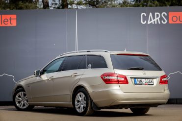 MERCEDES BENZ E250