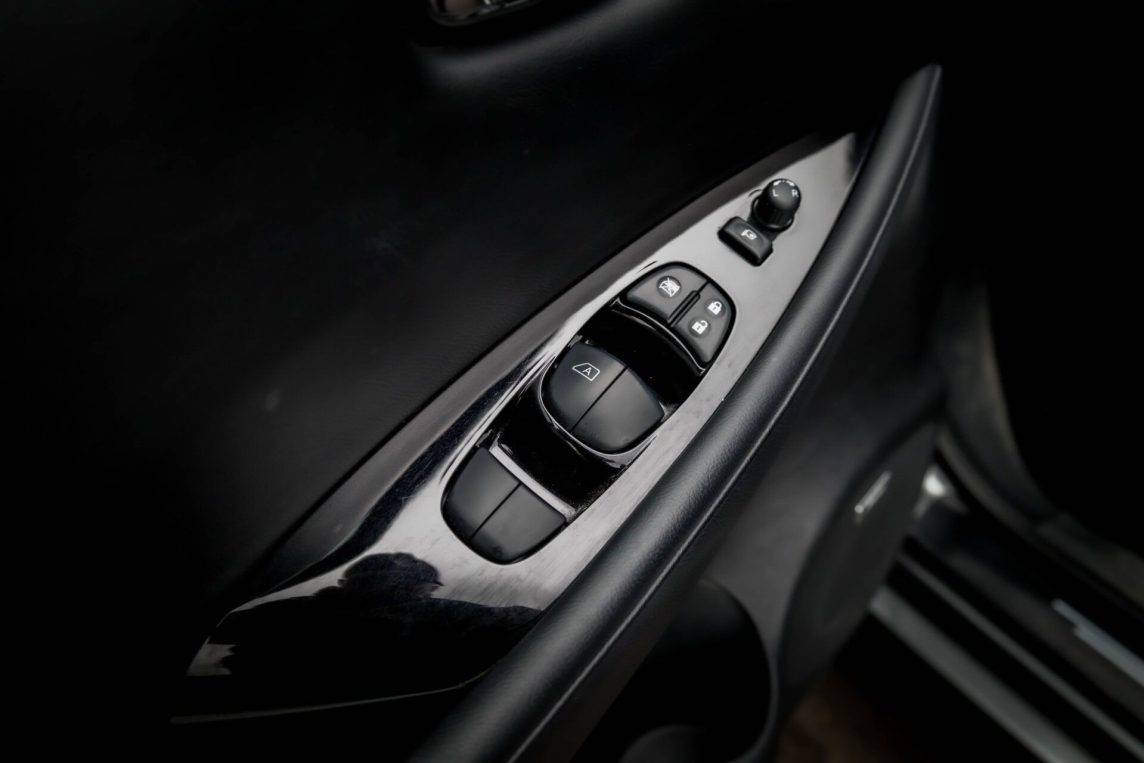 NISSAN LEAF 40KWH