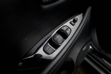 NISSAN LEAF 40KWH