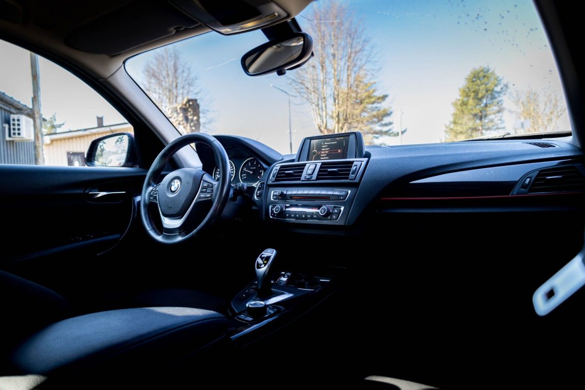 BMW 120