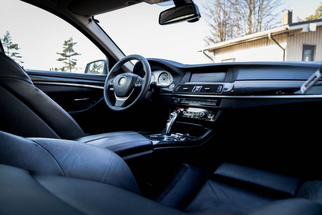 BMW 525