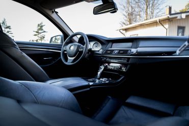 BMW 525