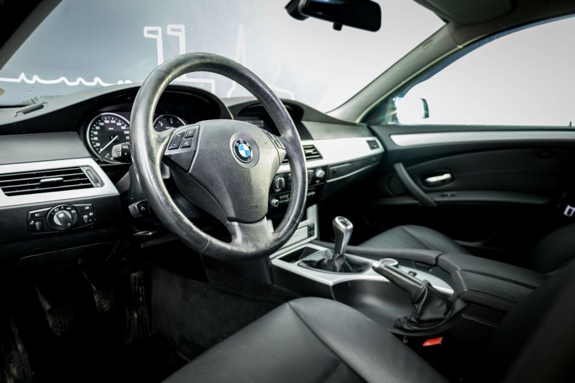 BMW 520