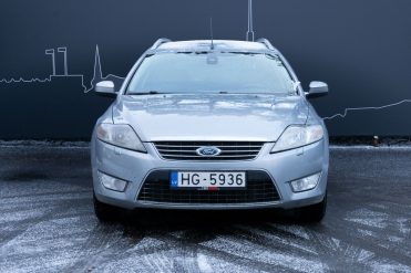 FORD MONDEO