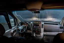 MERCEDES BENZ SPRINTER 318