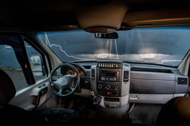 MERCEDES BENZ SPRINTER 318