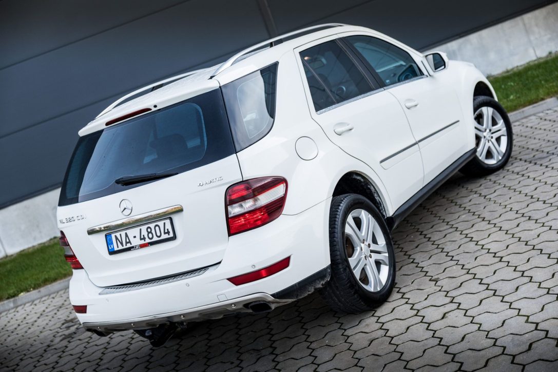 MERCEDES BENZ ML 320