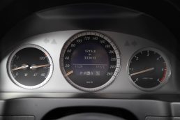 MERCEDES BENZ C320