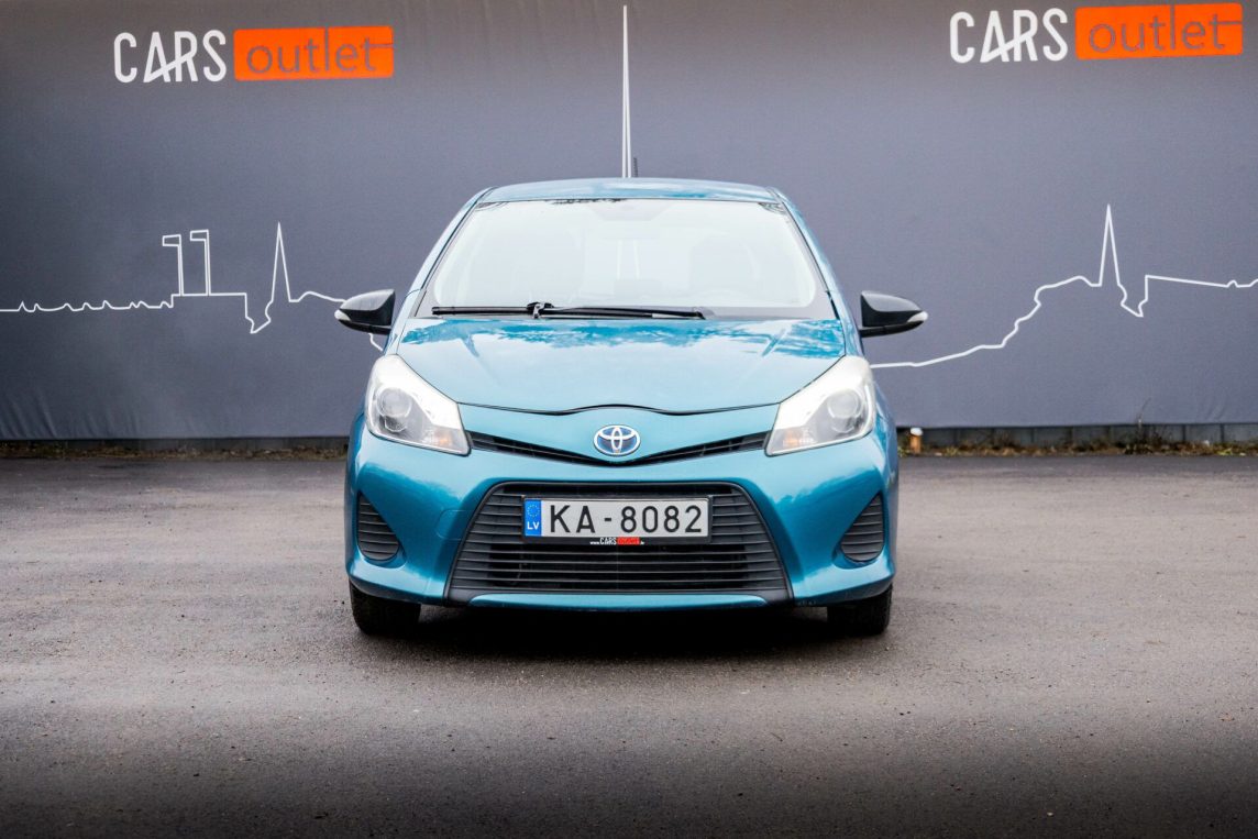 TOYOTA YARIS HYBRID