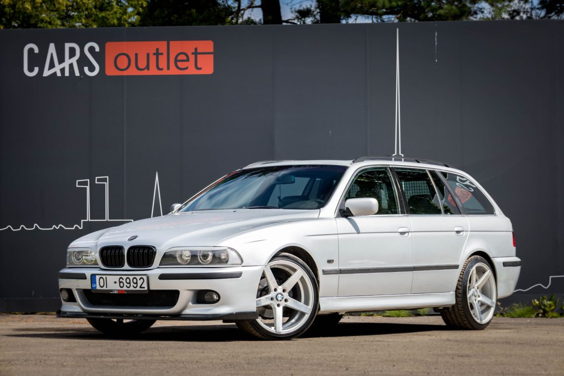 BMW 530