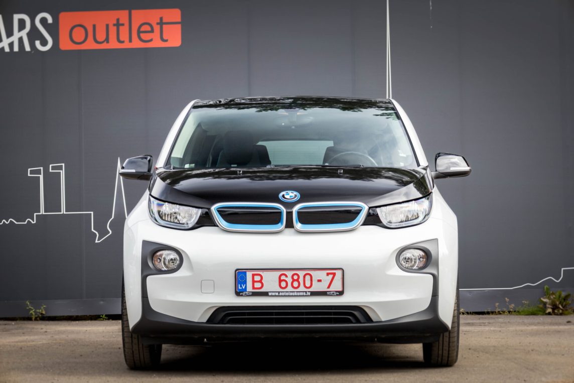 BMW I I3