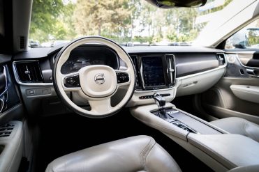 VOLVO V90 CROSS COUNTRY