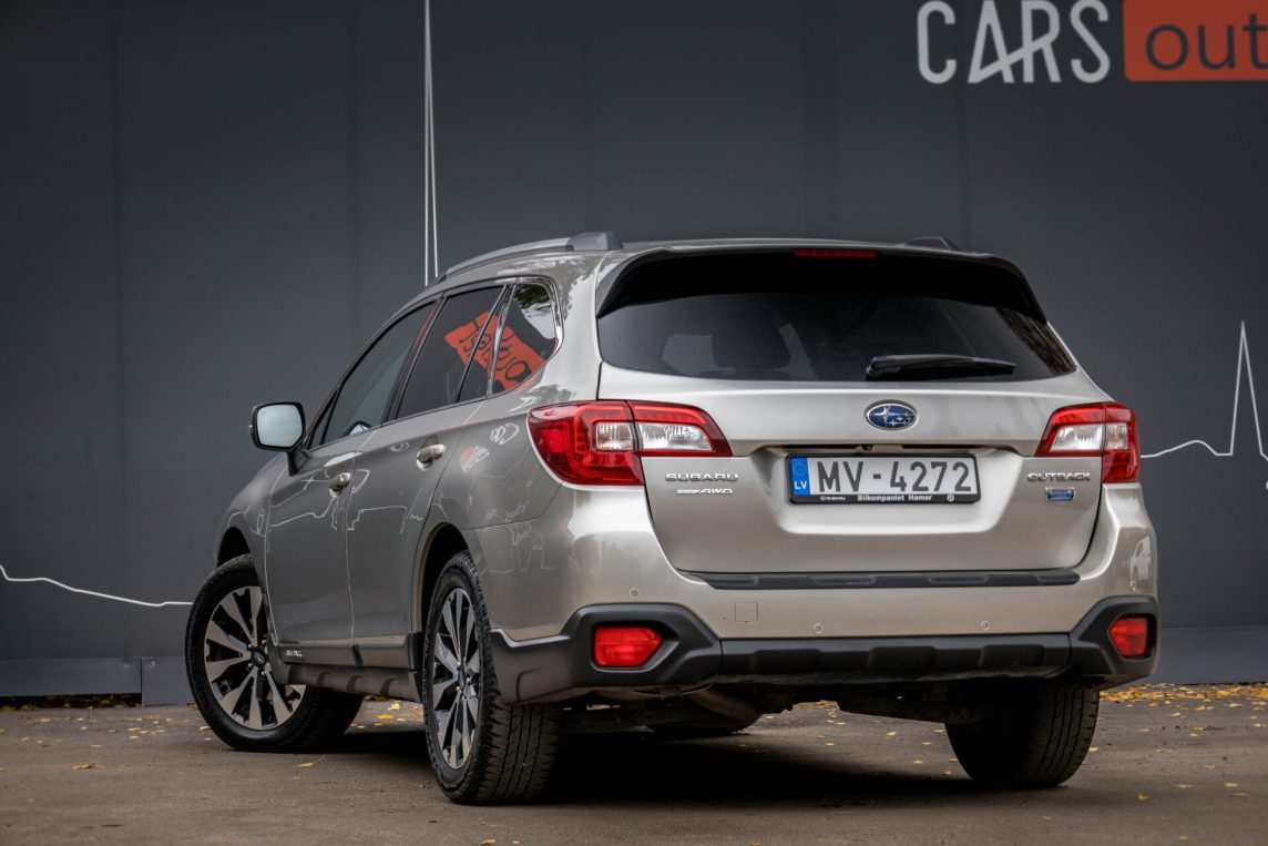 SUBARU OUTBACK
