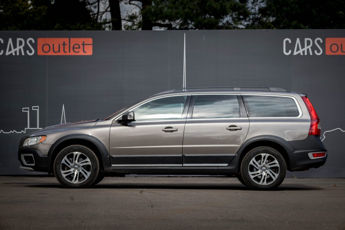 VOLVO XC70