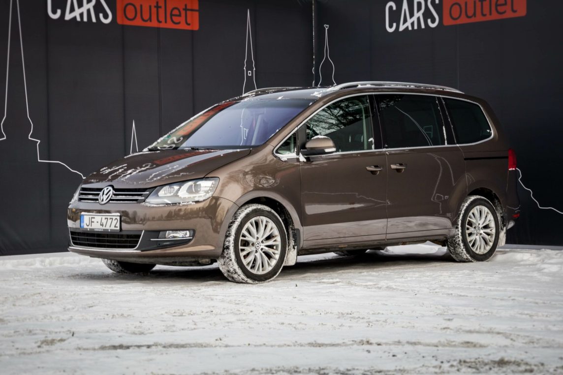 VW SHARAN