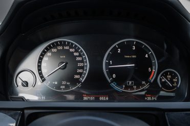 BMW 740