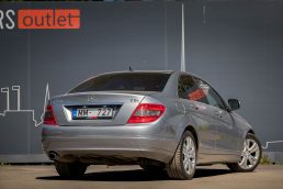 MERCEDES BENZ C220