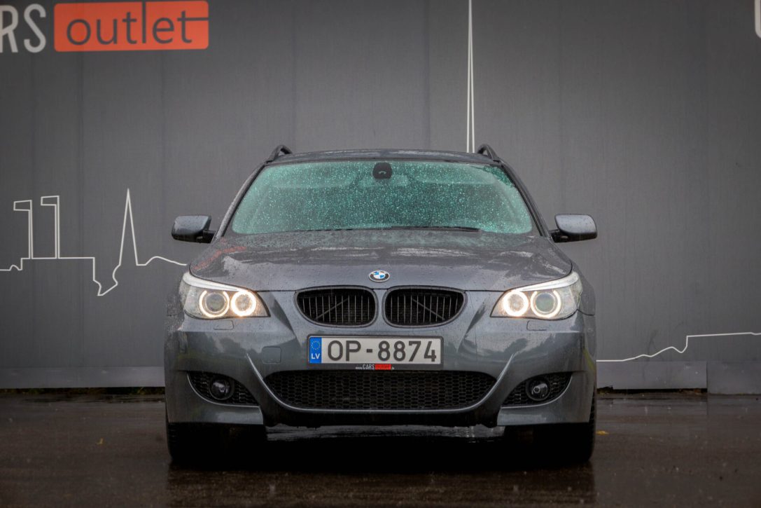 BMW 525
