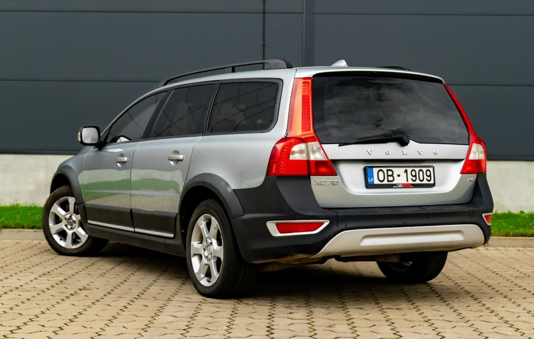 VOLVO XC70