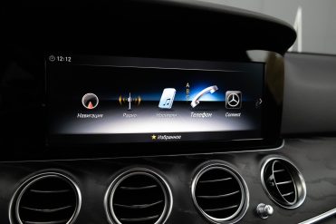MERCEDES BENZ E 220 D 4MATIC